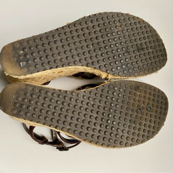 Wedge espadrilles | Old Navy | size 8 - Picture 3 of 4